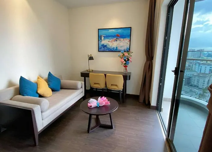 Căn 18a34 Toà S2 The Sapphire, Khách sạn hẻo lánh *