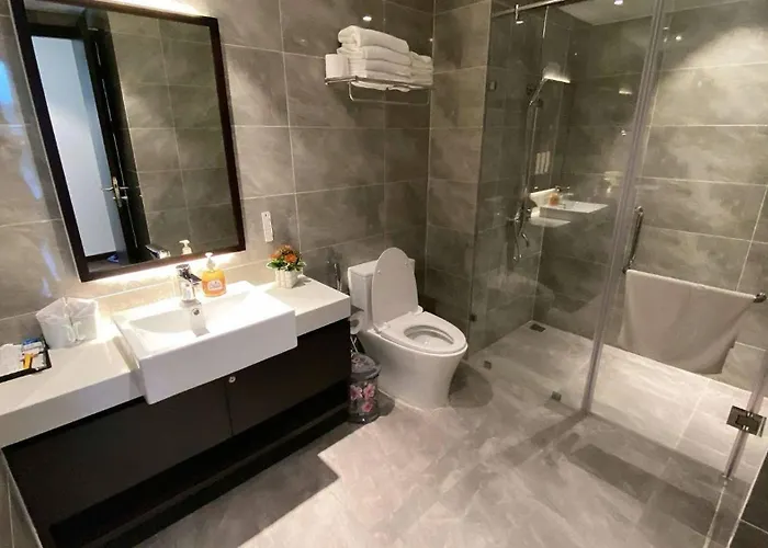 Căn 18a34 Toà S2 The Sapphire, Khách sạn hẻo lánh Hạ Long